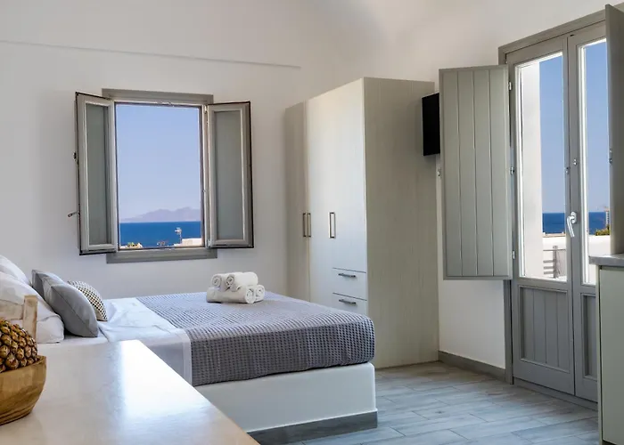 Elea Sun Apartment Kamari (Santorini)